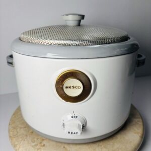 Vintage 1940's Nesco Enamel Roasting Pan Slow Cooker Crockpot, Tested, USA made‎